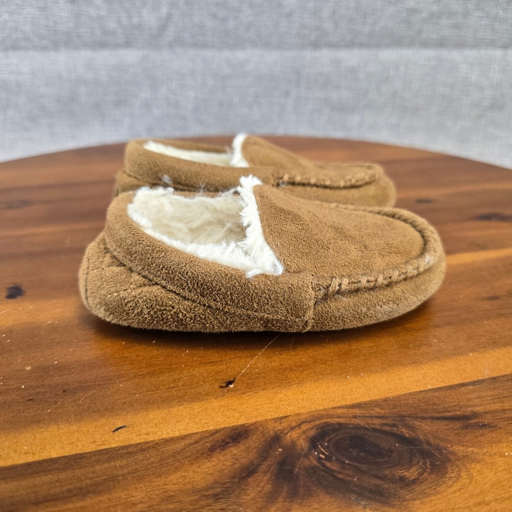 The Children's Place Brown Moccasin Slippers Kids Size 6-7 Plush Lined